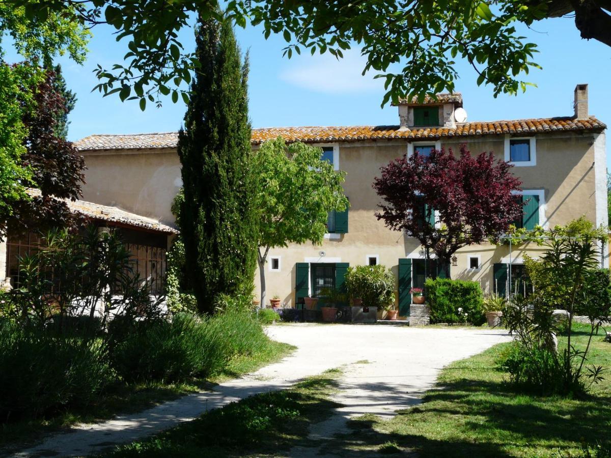 Bed and Breakfast Mas Le Pont Des Aubes Л'Иль-сюр-ла-Сорг Экстерьер фото