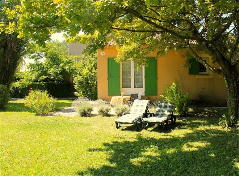 Bed and Breakfast Mas Le Pont Des Aubes Л'Иль-сюр-ла-Сорг Экстерьер фото